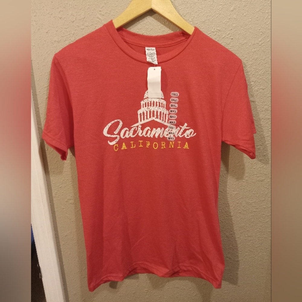 NWT Sacramento California Red T Shirt